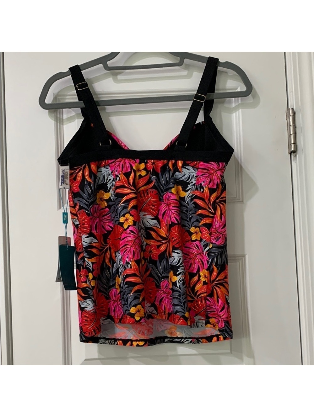 Heat Tropical Floral Tankini Bikini Set Black Pink Twist Front Size Small NWT - Picture 5 of 12